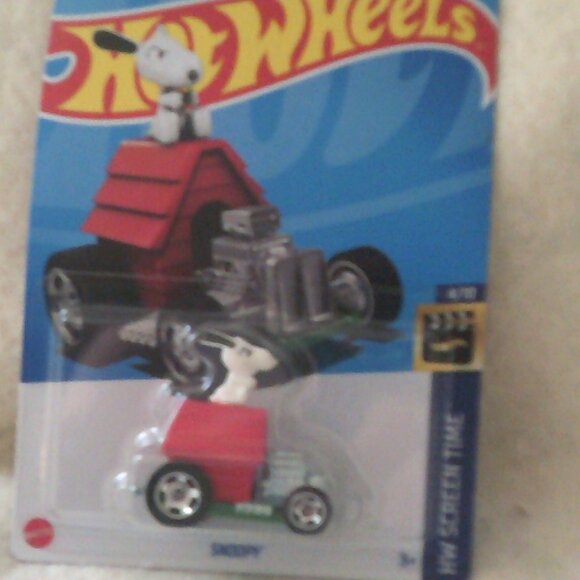 2021 Hot Wheels Peanuts Snoopy. HW Screen Time 4/10  -  78/250 Charlie Brown - Picture 1 of 4